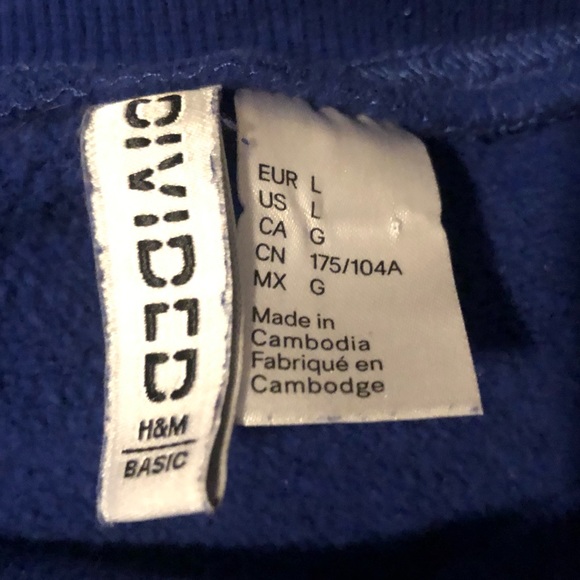 🔥🔥 H&M Cropped Sweatshirt 🔥🔥 - Picture 2 of 3